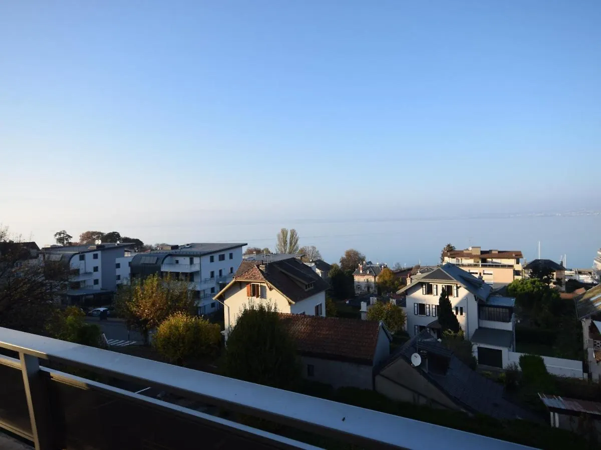 Appartement Charmant Avec Parking A Evian - Fr-1-498-13 France
